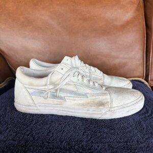 Revenge X Storm Classic White Men's Sneakers with Iridescent Accent